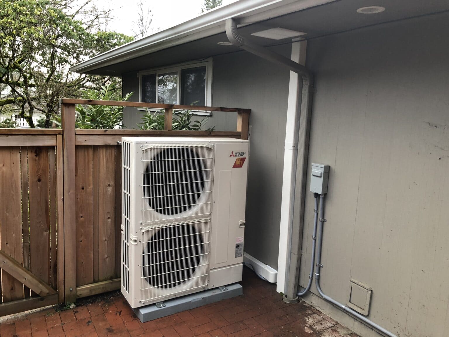 Mitsubishi Hyper Heat Ducted Heat Pump ballardnaturalgas.com